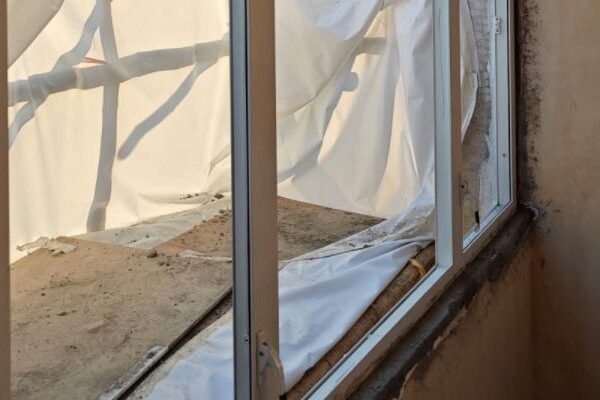 changewindows03 完成安裝的鋁窗窗框,公屋舊樓驗窗及更換鋁窗服務